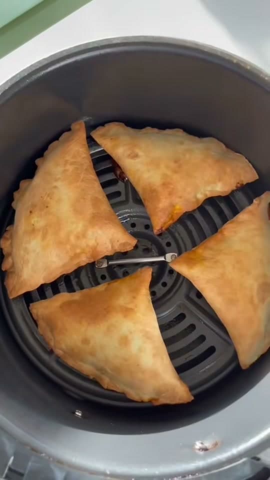 Healthy Cheat Samosas with Spicy Chicken Filling