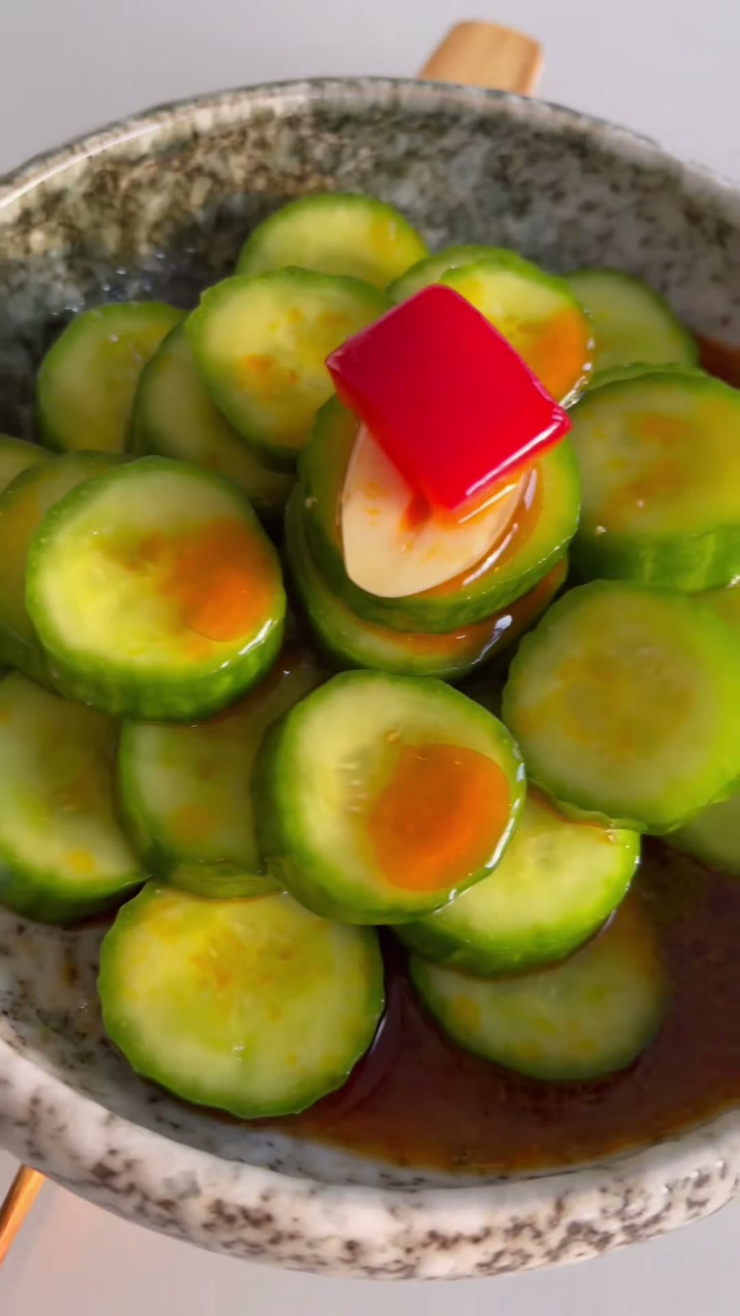 Copycat Din Tai Fung Cucumber Salad