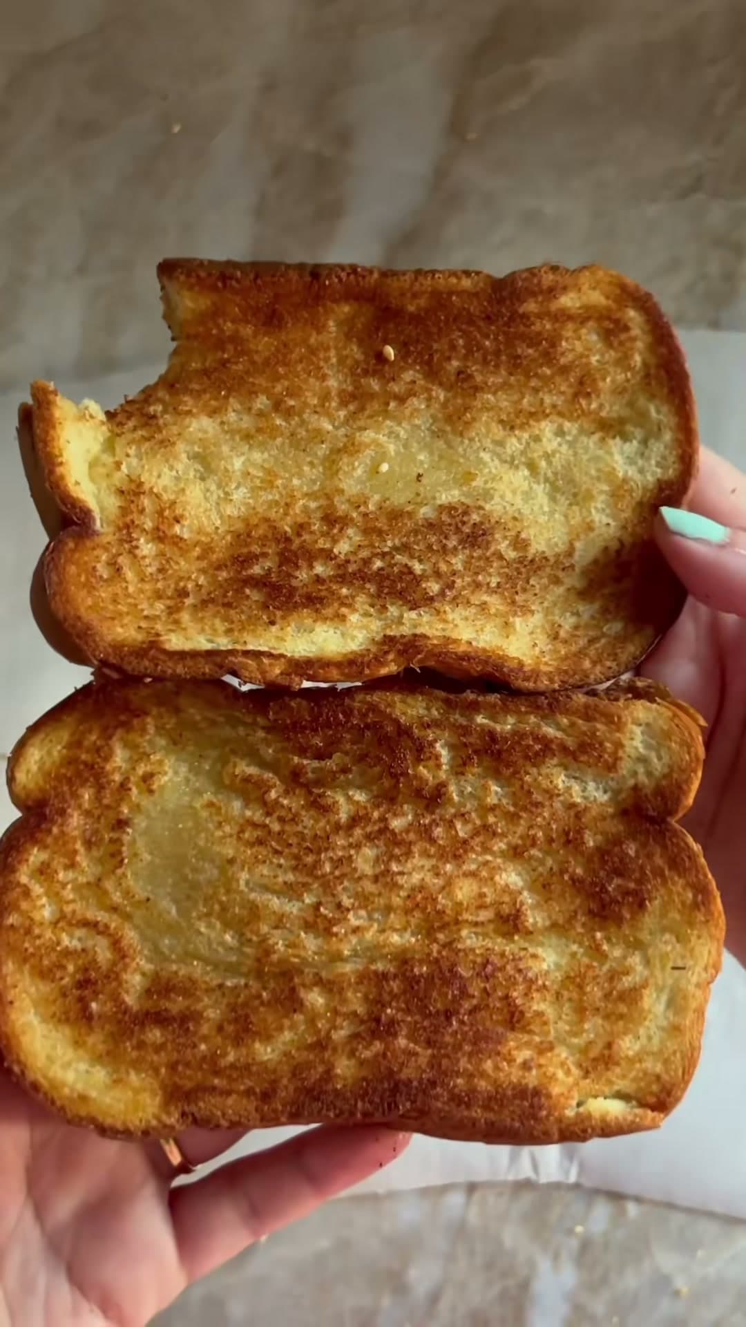 Copycat Raising Cane's Texas Toast