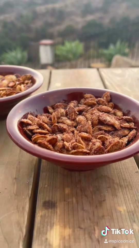 Pumpkin Spice Roasted Seeds